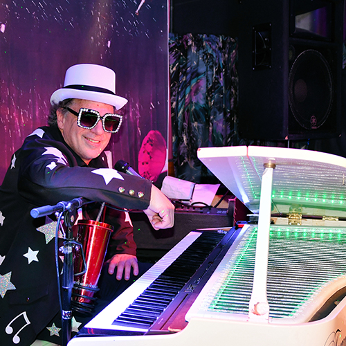Elton John Tribute Brunch with Tommy Lee Thompson at Music Box